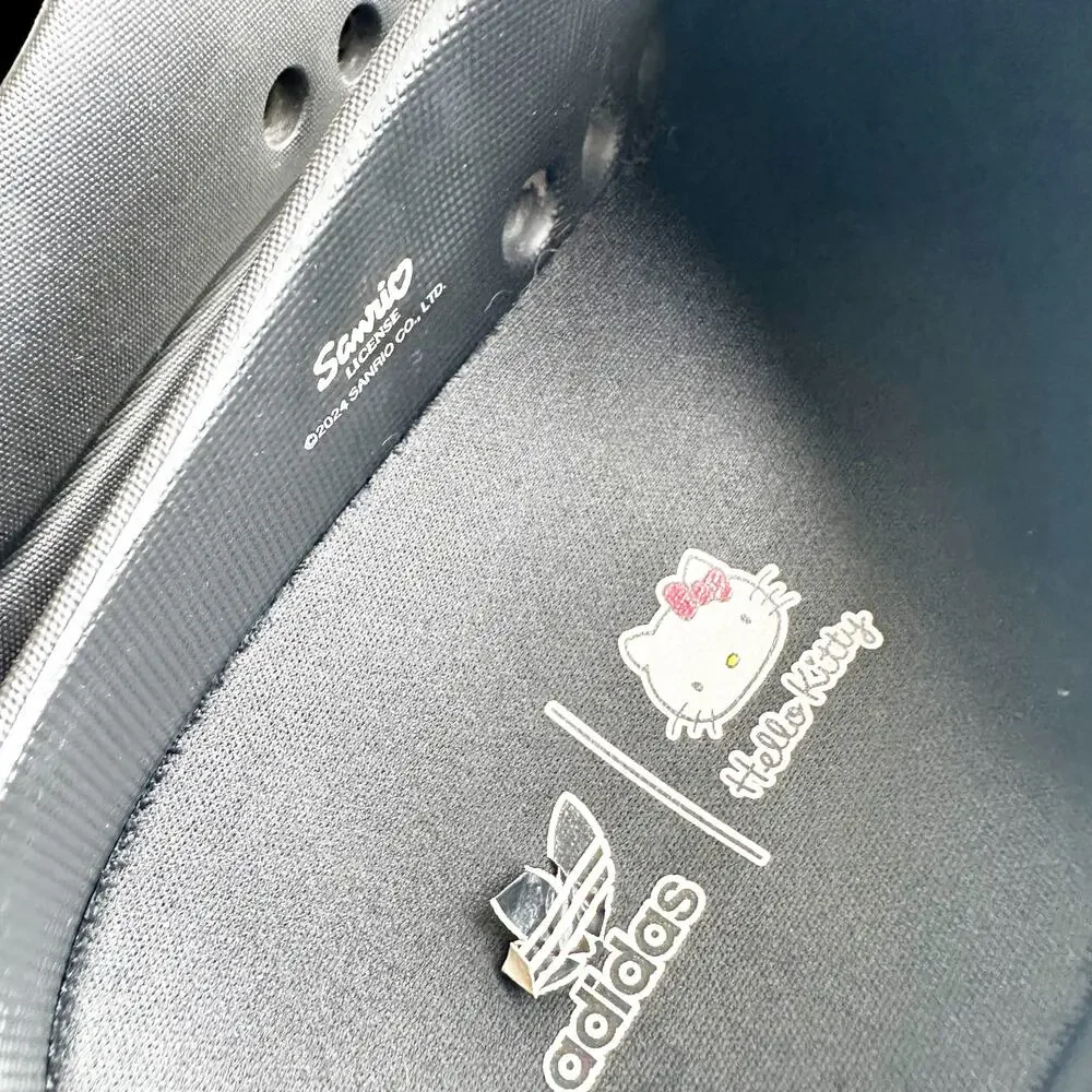 Adidas Size 7 Hello Kitty Clogs Black Red Bow Sanrio Collab Slip On Shoes - Picture 5 of 9